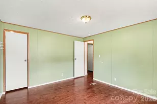 2009 Rocky Creek Ln, Dallas, NC 28034 - Photo 13