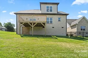 1033 12th Ave Dr NW, Hickory, NC 28601 - Photo 41