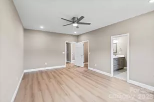 1033 12th Ave Dr NW, Hickory, NC 28601 - Photo 31