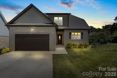 1033 12th Avenue Drive NW, Hickory, NC 28601 - Photo 1