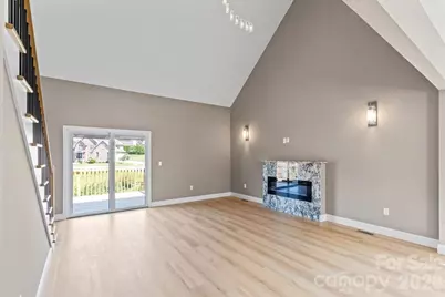 1033 12th Avenue Drive NW, Hickory, NC 28601 - Photo 7