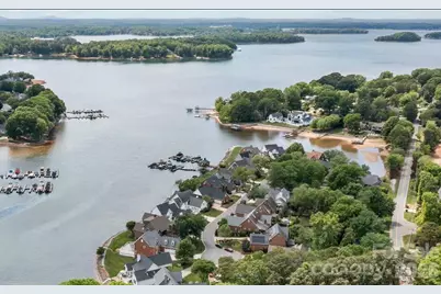 7322 Swansea Lane, Cornelius, NC 28031 - Photo 5