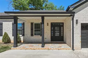 5330 Tuckaseegee Rd, Charlotte, NC 28208 - Photo 3