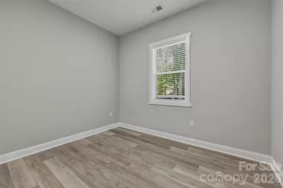 5330 Tuckaseegee Road, Charlotte, NC 28208 - Photo 31