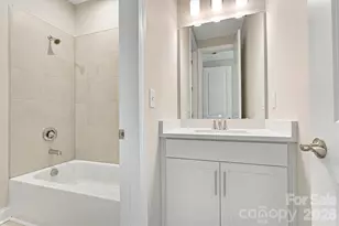 13320 Cozy Ct, Charlotte, NC 28215 - Photo 27