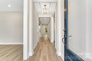 13320 Cozy Ct, Charlotte, NC 28215 - Photo 5