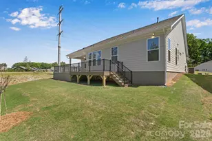 13320 Cozy Ct, Charlotte, NC 28215 - Photo 35