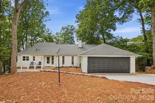 7015 Chelsea Day Ln, Tega Cay, SC 29708 - Photo 3