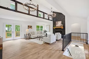 7015 Chelsea Day Ln, Tega Cay, SC 29708 - Photo 5