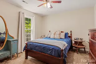 13333 Kintyre Ct, Matthews, NC 28105 - Photo 25