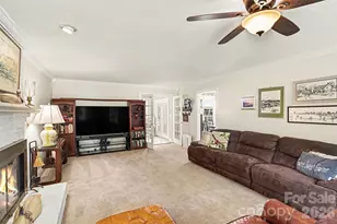 13333 Kintyre Ct, Matthews, NC 28105 - Photo 17