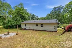 3444 N Oxford St, Claremont, NC 28610 - Photo 25