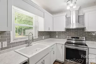 3444 N Oxford St, Claremont, NC 28610 - Photo 11