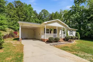 3444 N Oxford St, Claremont, NC 28610 - Photo 3