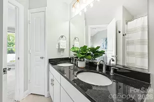 1007 Park West Dr, Charlotte, NC 28209 - Photo 25