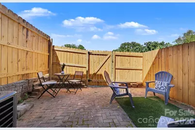 1007 Park West Drive, Charlotte, NC 28209 - Photo 31