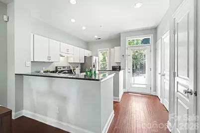 1007 Park West Drive, Charlotte, NC 28209 - Photo 9