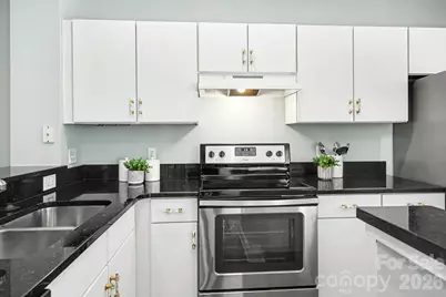 1007 Park West Drive, Charlotte, NC 28209 - Photo 7