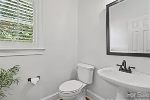 6232 Woodleigh Oaks Dr, Charlotte, NC 28226 - Photo 19
