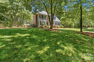 1849 Lillian Ln, Fort Mill, SC 29708 - Photo 3