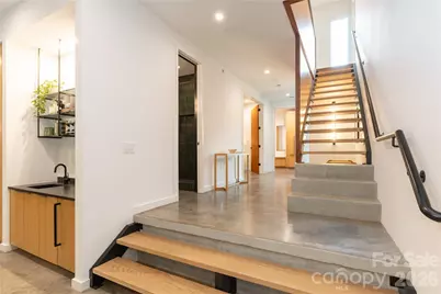 812 Herrin Avenue, Charlotte, NC 28205 - Photo 13