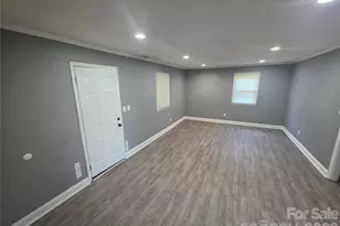 1524 Pondella Dr, Charlotte, NC 28213 - Photo 15