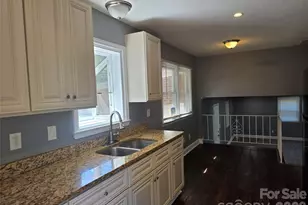 1524 Pondella Dr, Charlotte, NC 28213 - Photo 5