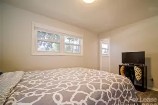 2515 Thornton Rd, Charlotte, NC 28208 - Photo 17