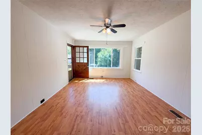 803 N Weldon Street, Gastonia, NC 28052 - Photo 5