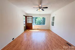 803 N Weldon St, Gastonia, NC 28052 - Photo 5