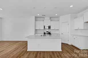 9443 Old Dowd Rd, Charlotte, NC 28214 - Photo 5