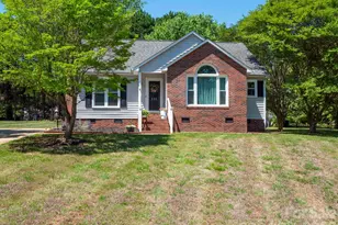 111 Louisbourg Ct, Gastonia, NC 28056 - Photo 3