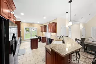 5424 Old Town Ln, Gastonia, NC 28056 - Photo 7