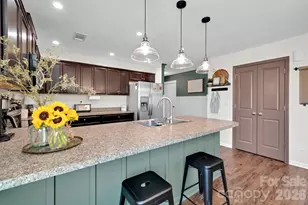 2006 Greenbrook Trl, Dallas, NC 28034 - Photo 7