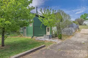 18 Hopedale Cir, Asheville, NC 28806 - Photo 33