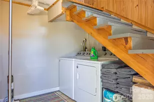 18 Hopedale Cir, Asheville, NC 28806 - Photo 25