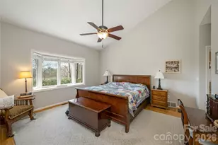 2115 Cumming Woods Ct, Hendersonville, NC 28739 - Photo 17