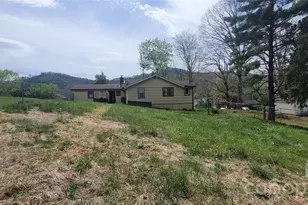 60 Mingus St, Canton, NC 28716 - Photo 13