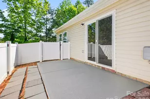 2956 Trimble Circle Northwest, Concord, NC 28027 - Photo 9