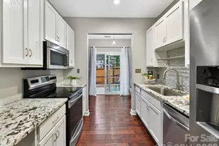 18735 Ramsey Cove Dr, Cornelius, NC 28031 - Photo 3