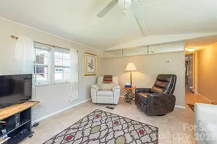 28 Brooks Cove Rd, Black Mountain, NC 28711 - Photo 7