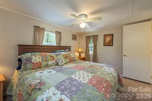 28 Brooks Cove Rd, Black Mountain, NC 28711 - Photo 23