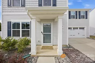 4101 Wild Rdg Dr, Charlotte, NC 28215 - Photo 3
