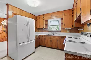 41 Hartshorn Dr, Candler, NC 28715 - Photo 13