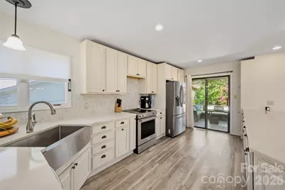 109 Clubwood Court, Asheville, NC 28803 - Photo 21
