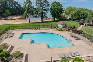 17919 Kings Point Dr, Cornelius, NC 28031 - Photo 33