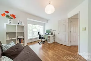 17919 Kings Point Dr, Cornelius, NC 28031 - Photo 13