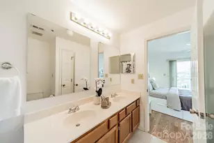 17919 Kings Point Dr, Cornelius, NC 28031 - Photo 27