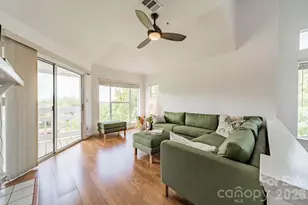 17919 Kings Point Dr, Cornelius, NC 28031 - Photo 21