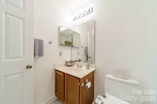 17919 Kings Point Dr, Cornelius, NC 28031 - Photo 13